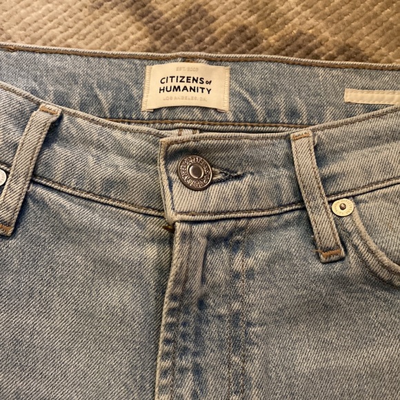 Nearly brand new size 25 Citizens of Humanity Olivia high rise jeans light wash - Picture 3 of 7